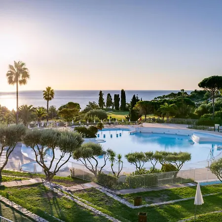 Le Hameau De Cap Esterel - Maeva - 4 Personnes 1 Vue Et Parking - Budget Mae-4393