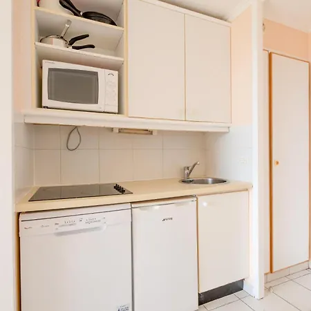 Appartement Le Hameau De Cap Esterel - Maeva - 4 Personnes 1 Vue Et Parking - Budget Mae-4393