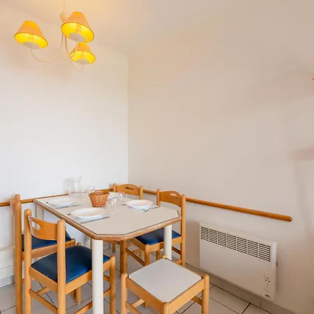 Le Hameau De Cap Esterel - Maeva - 4 Personnes 1 Vue Et Parking - Budget Mae-4393 *