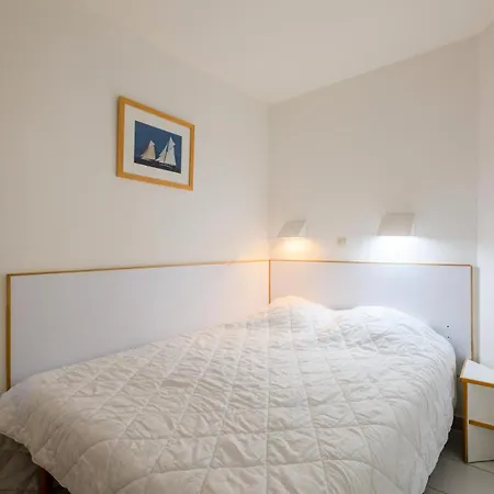 Appartement Le Hameau De Cap Esterel - Maeva - 4 Personnes 1 Vue Et Parking - Budget Mae-4393
