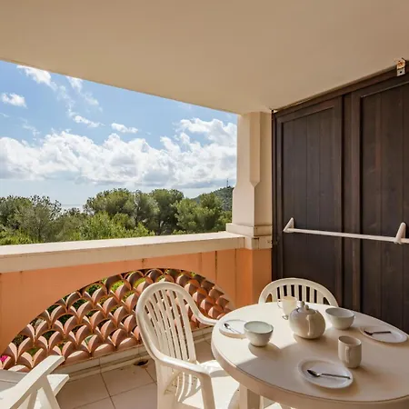 Appartement Le Hameau De Cap Esterel - Maeva - 4 Personnes 1 Vue Et Parking - Budget Mae-4393