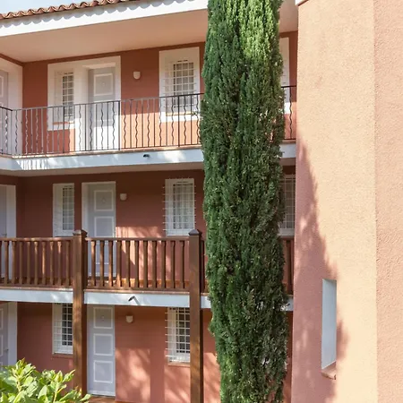 Résidence Le Hameau De Cap Esterel - Maeva - 4 Personnes 1 Vue Et Parking - Budget Mae-4393 Saint-Raphaël